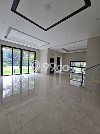 Rumah Mewah LB 360m2 Siap Huni Desain Elegan di BSD Foresta, Tangerang Rumah Mewah LB 360m2 Siap Huni Desain Elegan di BSD Foresta, Tangerang