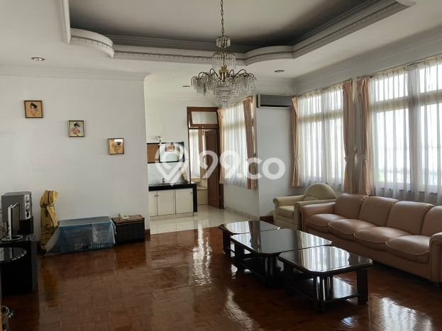 DIJUAL CEPAT! Rumah Premium di Sukajadi, Bandung, Luas 691m² LB 700m² Bisa Nego! DIJUAL CEPAT! Rumah Premium di Sukajadi, Bandung, Luas 691m² LB 700m² Bisa Nego!