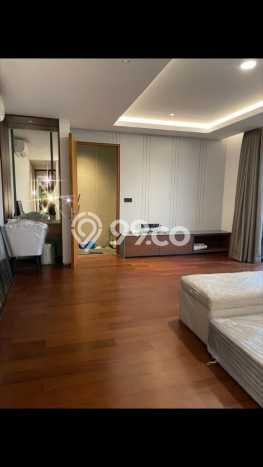Rumah Mewah LB 400m2 Siap Pakai Desain Elegan di Kota Baru Parahyangan, Bandung Rumah Mewah LB 400m2 Siap Pakai Desain Elegan di Kota Baru Parahyangan, Bandung