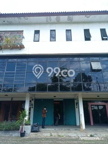 LOKASI PREMIUM! Ruko di Setra Sari, Luas 230m², Akses Strategis LOKASI PREMIUM! Ruko di Setra Sari, Luas 230m², Akses Strategis