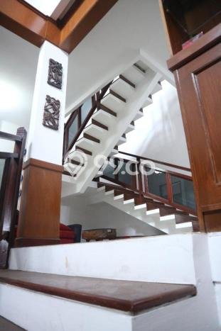 Rumah 4 KT 3 KM LT 518m², Luas Bangunan 300m² di Geger Kalong, Bandung Rumah 4 KT 3 KM LT 518m², Luas Bangunan 300m² di Geger Kalong, Bandung