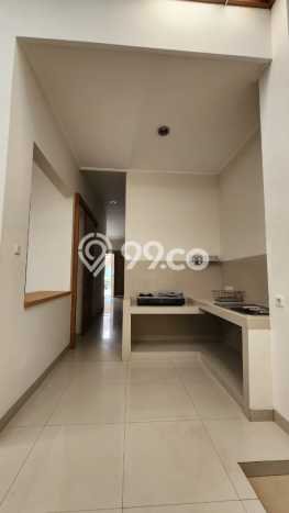 Rumah Disewakan Bandung LT 153m2 LB 220m2 Kawasan Surya Sumantri Rumah Disewakan Bandung LT 153m2 LB 220m2 Kawasan Surya Sumantri