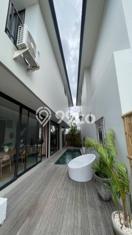 Hunian Bagus Disewakan di canggu, Badung LT 110m2, LB 210m2 Hunian Bagus Disewakan di canggu, Badung LT 110m2, LB 210m2