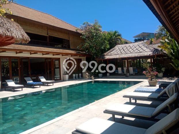 Ready to Use! Luxury House LT 758m2 Desain Modern di Seminyak Ready to Use! Luxury House LT 758m2 Desain Modern di Seminyak