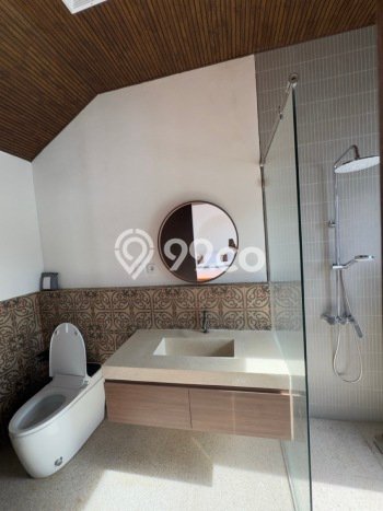 Vila Kawasan , Area 202m2m², Area Nyaman Vila Kawasan , Area 202m2m², Area Nyaman