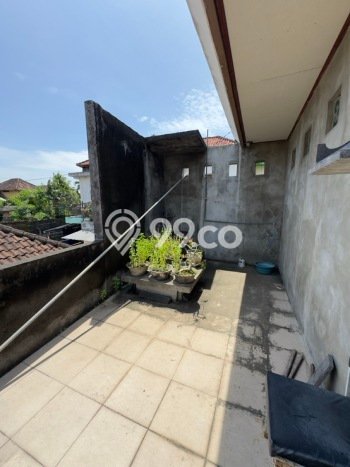 Hunian Elit LB 200m2 Siap Pakai Desain Elegan di Kesiman, Denpasar Hunian Elit LB 200m2 Siap Pakai Desain Elegan di Kesiman, Denpasar