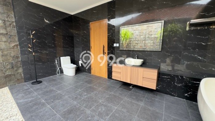 Vila Kawasan , Luas 426m2m², Area Asri Vila Kawasan , Luas 426m2m², Area Asri