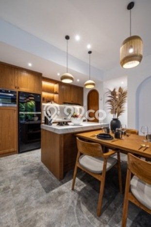 Vila di , Area 250m2m², Lokasi Strategis Vila di , Area 250m2m², Lokasi Strategis