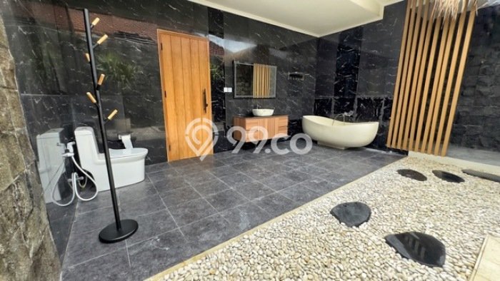 Vila Kawasan , Luas 426m2m², Area Asri Vila Kawasan , Luas 426m2m², Area Asri