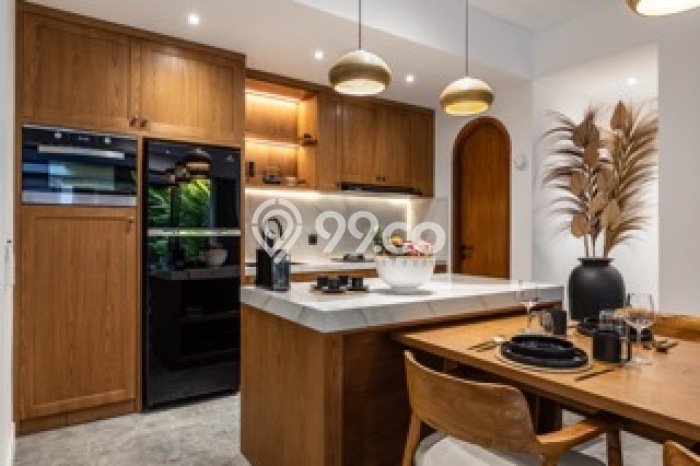 Vila di , Area 250m2m², Lokasi Strategis Vila di , Area 250m2m², Lokasi Strategis