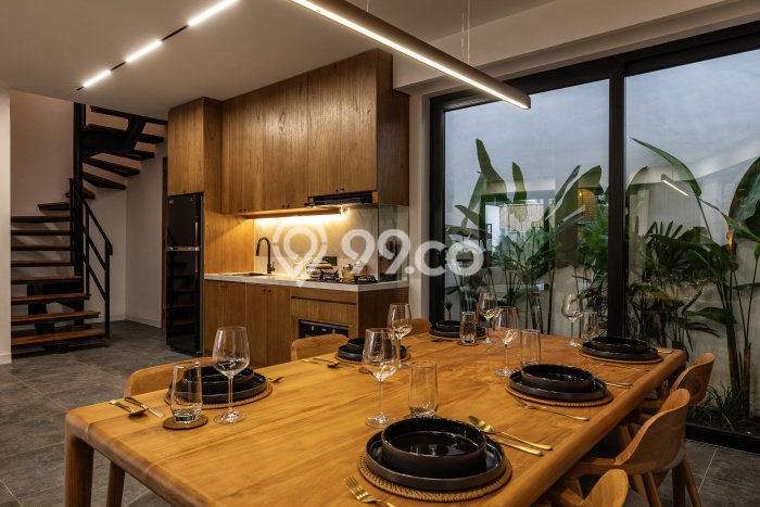 Vila di , Ukuran 219m2m², Akses ke fasilitas publik Vila di , Ukuran 219m2m², Akses ke fasilitas publik