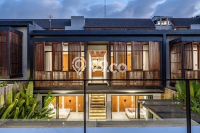 Vila di , Area 250m2m², Lokasi Strategis Vila di , Area 250m2m², Lokasi Strategis