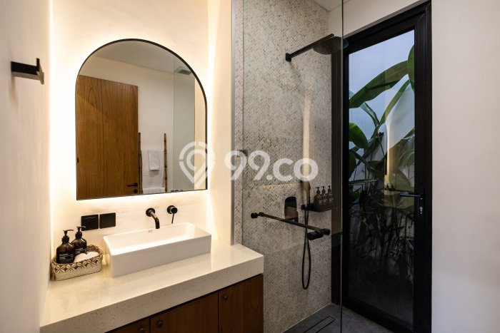 Vila di , Ukuran 219m2m², Akses ke fasilitas publik Vila di , Ukuran 219m2m², Akses ke fasilitas publik