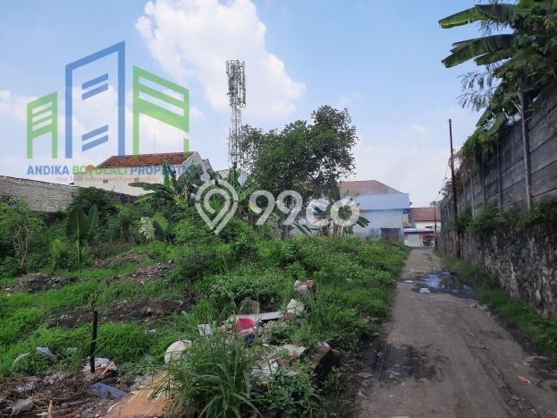 Tanah Dijual Lokasi Pasar Kliwon, Solo Luas 1362m2 Legalitas Aman Tanah Dijual Lokasi Pasar Kliwon, Solo Luas 1362m2 Legalitas Aman