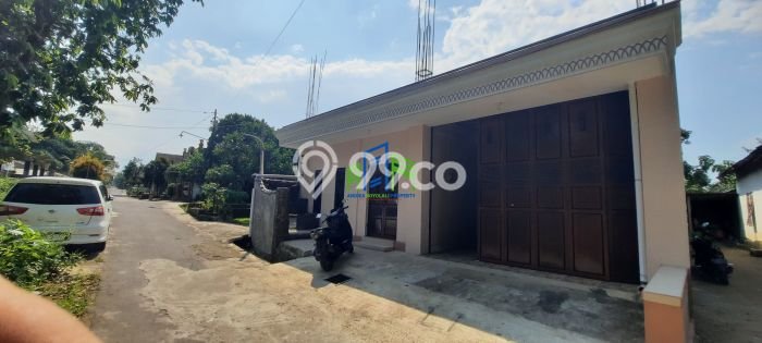 Dijual Cepat Rumah Bagus Siap Huni LB 250m2 di Mojosongo, Boyolali Dijual Cepat Rumah Bagus Siap Huni LB 250m2 di Mojosongo, Boyolali