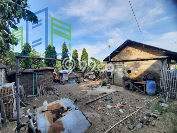 Rumah Strategis , Boyolali, Luas 305m2m² Bangunan 100m2m² Rumah Strategis , Boyolali, Luas 305m2m² Bangunan 100m2m²