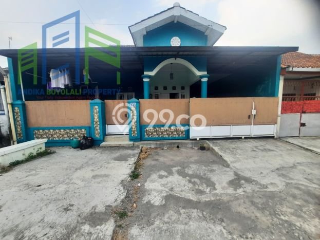 For Sale Rumah 3 Kamar Lokasi Strategis Nyaman dan Strategis di Colomadu For Sale Rumah 3 Kamar Lokasi Strategis Nyaman dan Strategis di Colomadu