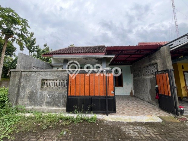 Rumah Minimalis Dijual Lokasi Teras 3 Kamar dengan LT 104m2 Rumah Minimalis Dijual Lokasi Teras 3 Kamar dengan LT 104m2