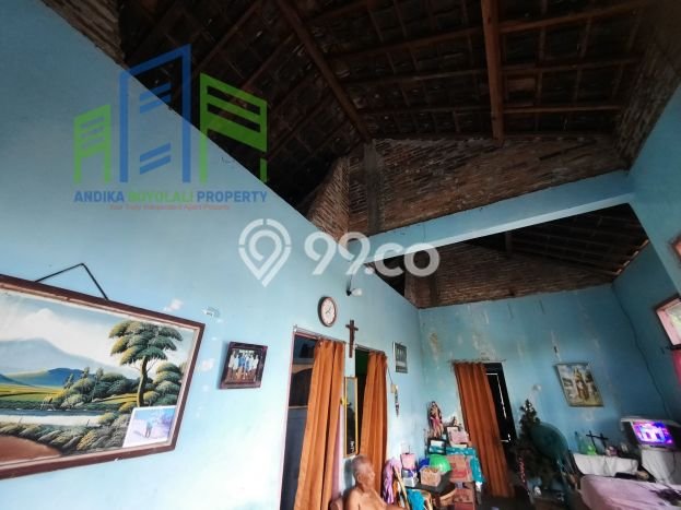 Rumah Strategis , Boyolali, Luas 305m2m² Bangunan 100m2m² Rumah Strategis , Boyolali, Luas 305m2m² Bangunan 100m2m²