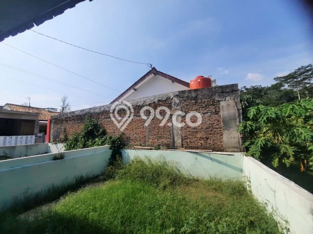 Ruko Dijual di Teras LT 102m2, LB 40m2 untuk Investasi Ruko Dijual di Teras LT 102m2, LB 40m2 untuk Investasi