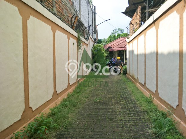Dijual Hunian Mewah dengan Fasilitas Sekitar Komplit di Kramat Jati, Jakarta Timur Dijual Hunian Mewah dengan Fasilitas Sekitar Komplit di Kramat Jati, Jakarta Timur