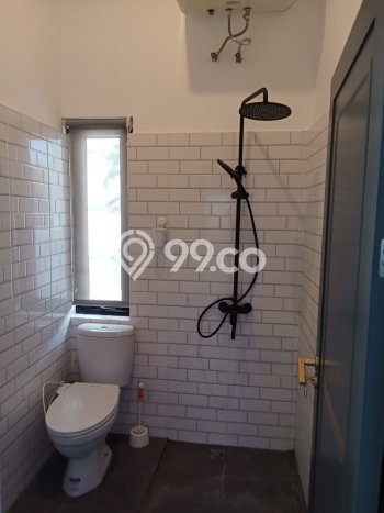 Vila Terawat Kawasan , Ukuran 744m2m², Kawasan Tenang dan nyaman Vila Terawat Kawasan , Ukuran 744m2m², Kawasan Tenang dan nyaman
