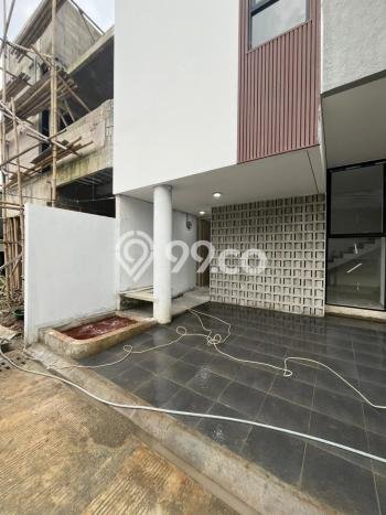 Hunian Cantik Modern Lb 110m2 di Jagakarsa, Jakarta Selatan Hunian Cantik Modern Lb 110m2 di Jagakarsa, Jakarta Selatan