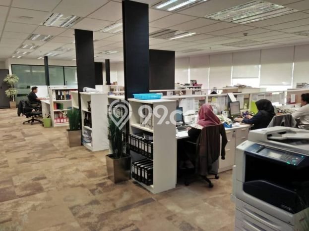 Jual Kantor Kawasan Strategis Kawasan , Luas 1017m2m², Jalan Raya Jual Kantor Kawasan Strategis Kawasan , Luas 1017m2m², Jalan Raya