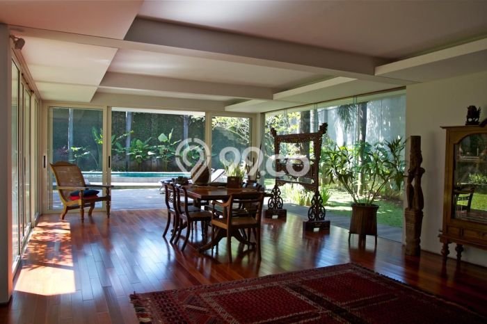 Ready to Use! Luxury House LT 1500m2 Desain Modern di Kemang Ready to Use! Luxury House LT 1500m2 Desain Modern di Kemang