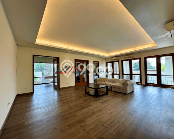 Rumah Eksklusif Siap Huni LT 1925m2 di Cilandak, Jakarta Selatan Rumah Eksklusif Siap Huni LT 1925m2 di Cilandak, Jakarta Selatan