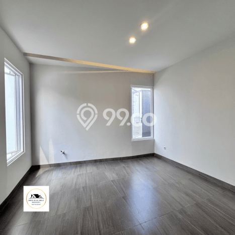 Jual Rumah Luas Megah Dengan View Eksklusif di Lebak Bulus, Jakarta Selatan Jual Rumah Luas Megah Dengan View Eksklusif di Lebak Bulus, Jakarta Selatan