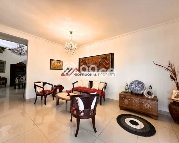 Rumah Elit Modern Tanpa Renovasi di Lebak Bulus Jakarta Selatan Rumah Elit Modern Tanpa Renovasi di Lebak Bulus Jakarta Selatan