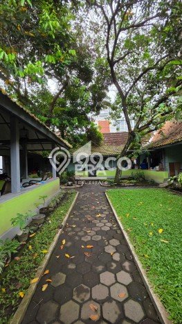 Hunian Mewah Siap Huni LT 1547m2 di Mantrijeron, Yogyakarta Hunian Mewah Siap Huni LT 1547m2 di Mantrijeron, Yogyakarta
