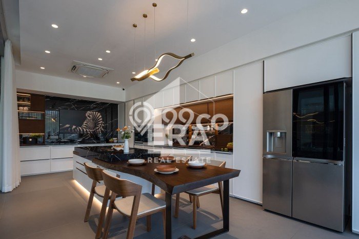 For Sale! Premium House LT 330m2 Desain Modern di Candi Golf For Sale! Premium House LT 330m2 Desain Modern di Candi Golf