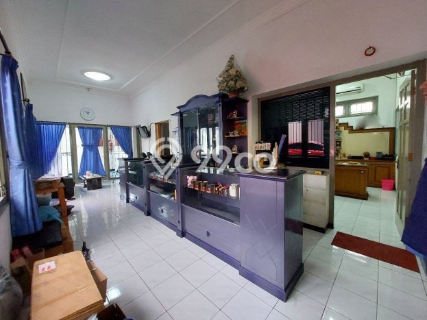 INVESTASI POTENSIAL! Komersial Kawasan Jagalan, Luas 380m², Tingkat Keramaian Tinggi INVESTASI POTENSIAL! Komersial Kawasan Jagalan, Luas 380m², Tingkat Keramaian Tinggi