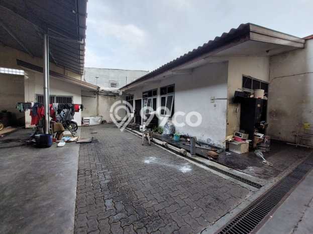 INVESTASI POTENSIAL! Komersial Kawasan Jagalan, Luas 380m², Tingkat Keramaian Tinggi INVESTASI POTENSIAL! Komersial Kawasan Jagalan, Luas 380m², Tingkat Keramaian Tinggi