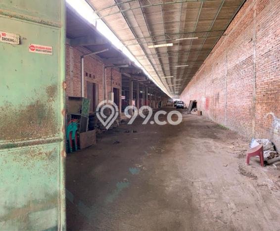 FOR SALE! Gudang di Bae Kabupaten Kudus, LT 4000m2, LB 3000m2 FOR SALE! Gudang di Bae Kabupaten Kudus, LT 4000m2, LB 3000m2