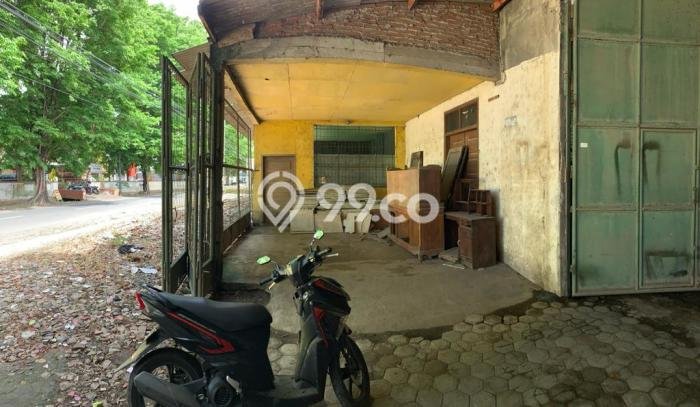 FOR SALE! Gudang di Bae Kabupaten Kudus, LT 4000m2, LB 3000m2 FOR SALE! Gudang di Bae Kabupaten Kudus, LT 4000m2, LB 3000m2