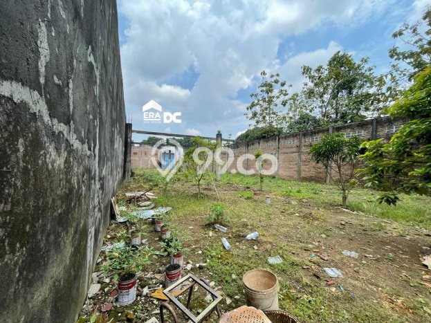 FOR SALE! Gudang di Bae Kabupaten Kudus, LT 4000m2, LB 3000m2 FOR SALE! Gudang di Bae Kabupaten Kudus, LT 4000m2, LB 3000m2