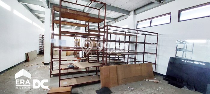 Komersial Komersial Disewakan di Semarang Tengah Semarang Luas 1820m2 Komersial Komersial Disewakan di Semarang Tengah Semarang Luas 1820m2
