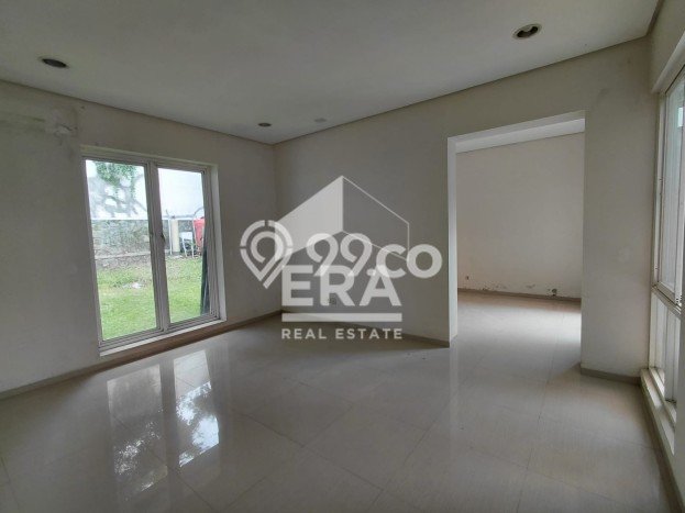 Rumah Bagus Siap Pakai Di Gajah Mungkur Luas 300m2 Lokasi Strategis Rumah Bagus Siap Pakai Di Gajah Mungkur Luas 300m2 Lokasi Strategis