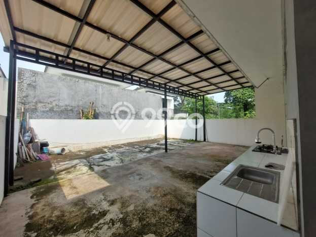 Rumah di BSB City, 2 KM, Lingkungan Premium, Luas 180m² Bangunan 95m² Rumah di BSB City, 2 KM, Lingkungan Premium, Luas 180m² Bangunan 95m²