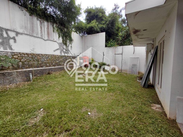 Rumah Bagus Siap Pakai Di Gajah Mungkur Luas 300m2 Lokasi Strategis Rumah Bagus Siap Pakai Di Gajah Mungkur Luas 300m2 Lokasi Strategis