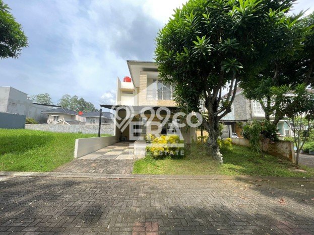 Disewakan Rumah Murah di BSB City Semarang dengan 5 Kamar Tidur Disewakan Rumah Murah di BSB City Semarang dengan 5 Kamar Tidur