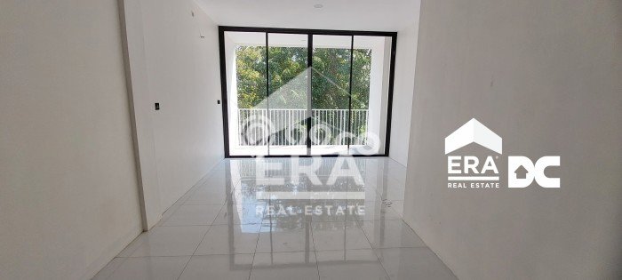LOKASI STRATEGIS! Ruko Disewakan di Semarang Barat, Luas 230m², Lokasi Niaga LOKASI STRATEGIS! Ruko Disewakan di Semarang Barat, Luas 230m², Lokasi Niaga