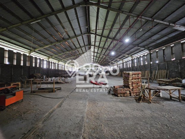 Gudang Disewa di Demak dengan LB 1966m2 Area Komersial Ramai Gudang Disewa di Demak dengan LB 1966m2 Area Komersial Ramai