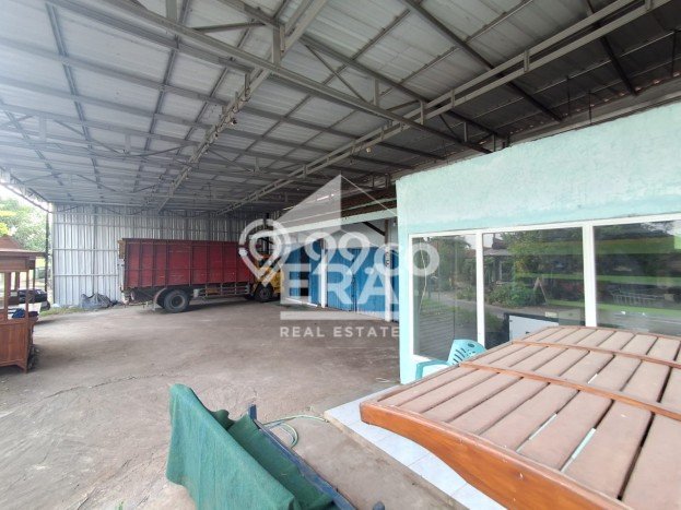 Gudang Kawasan Bisnis di Mijen, Luas 450m², Prospektif Gudang Kawasan Bisnis di Mijen, Luas 450m², Prospektif