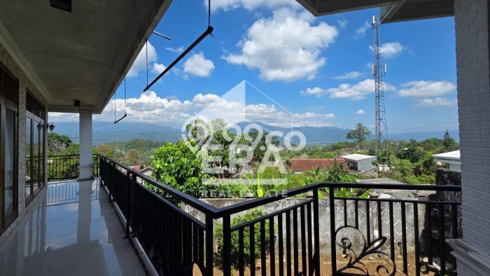 Rumah Modern Minimalis 5 Kamar Siap Huni di Sidorejo Rumah Modern Minimalis 5 Kamar Siap Huni di Sidorejo