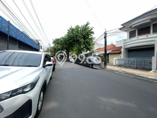 Komersial disewakan lokasi strategis Semarang Tengah Semarang 300m2 Komersial disewakan lokasi strategis Semarang Tengah Semarang 300m2