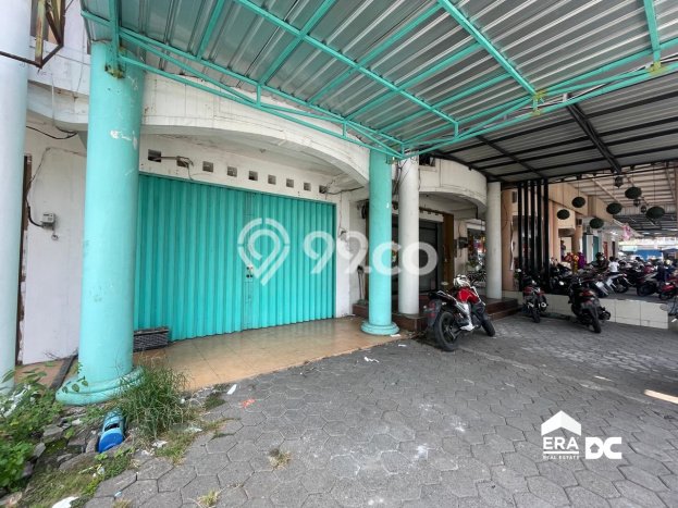 Ruko Paling Dicari LB 250m2 Dijual di Tembalang Ruko Paling Dicari LB 250m2 Dijual di Tembalang